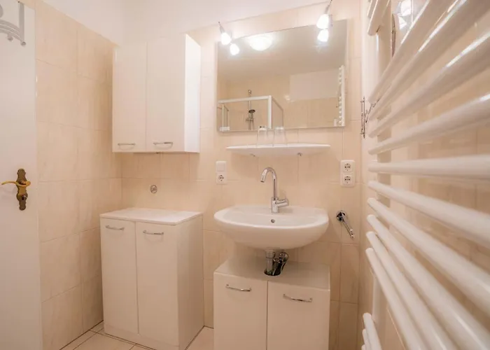 アパート 6 Id 025 *